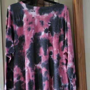 Torrid tie-dye sweatshirt size 5